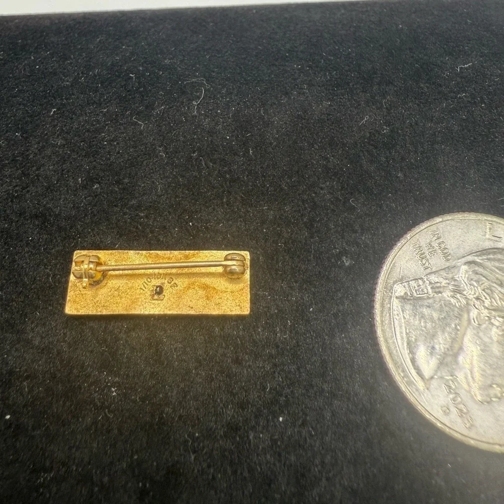 VTG JC Penney Golden Rule Ruler Pin 10K Gold Fill Employee Award Green Stone
